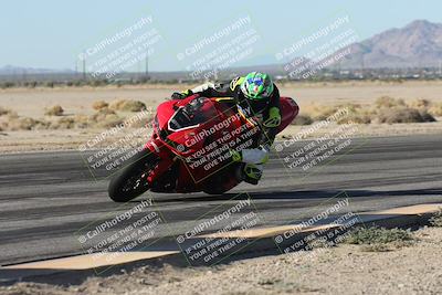 media/Nov-29-2025-TrackXperience (Sat) [[2953a387f4]]/1-Level 3/Session 2 (Turn 9 Inside)/